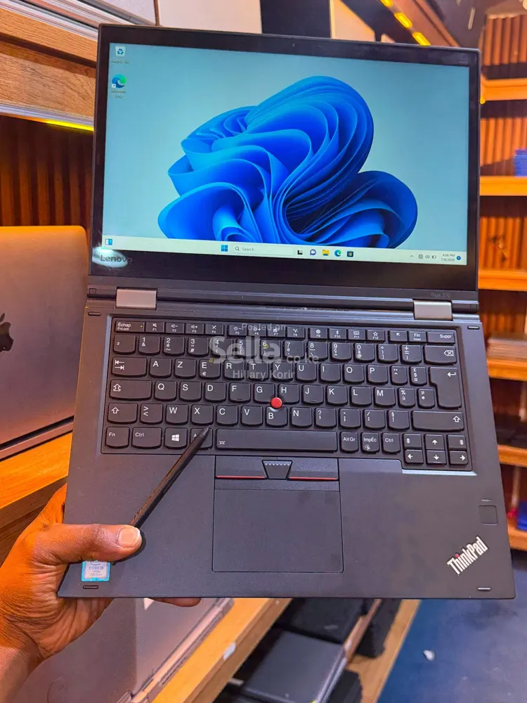 🌸Lenovo thinkpad  2 in 1 🌸X370  🌸coi5 🌸7th gen latop 🌸8/256 @26000/= only