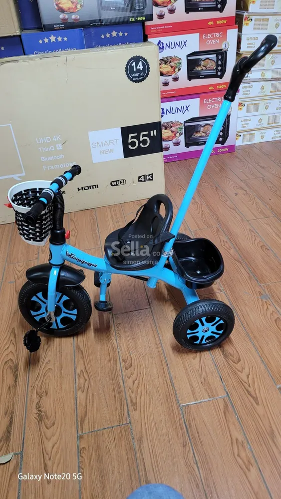 Kids tricycle with push 2years to 3 year