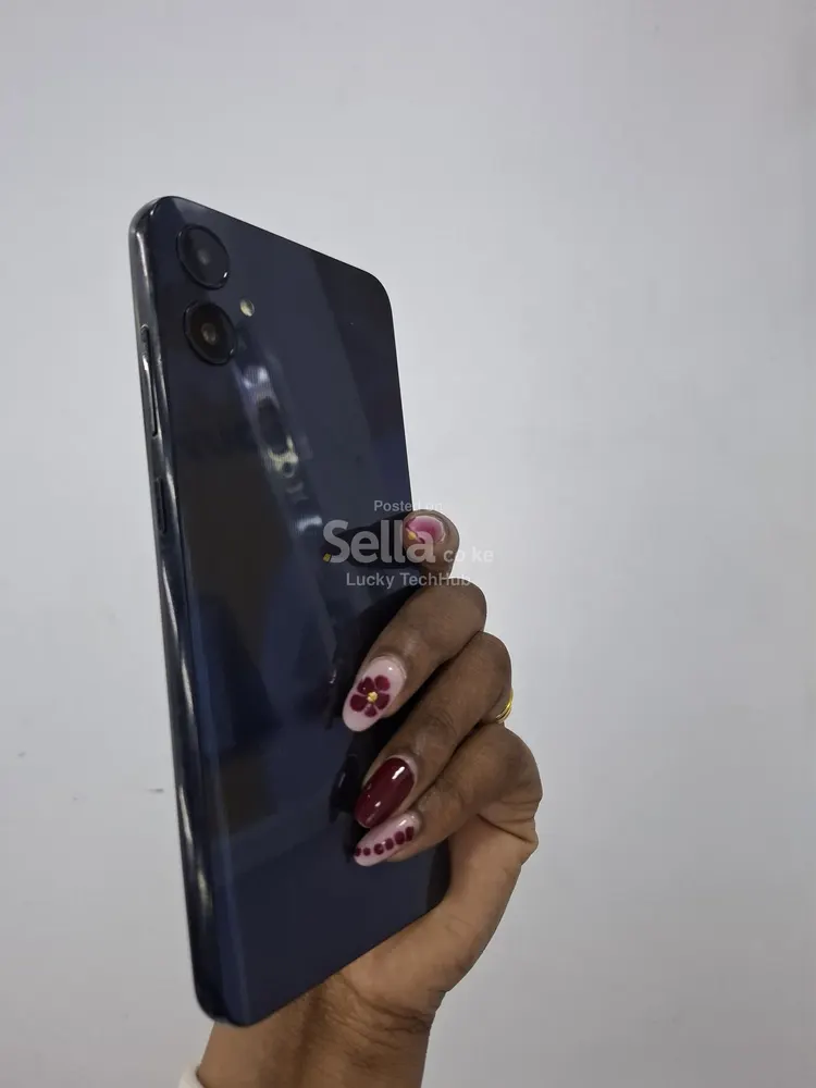 1yr Used Samsung Galaxy A05