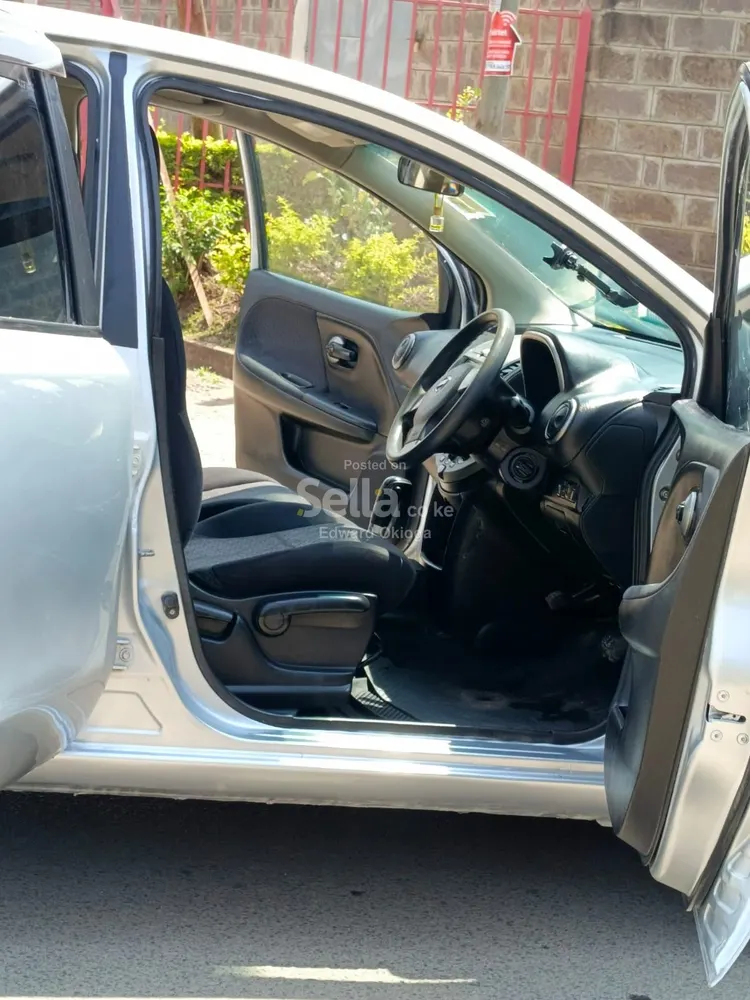 TOYOTA BELTA 