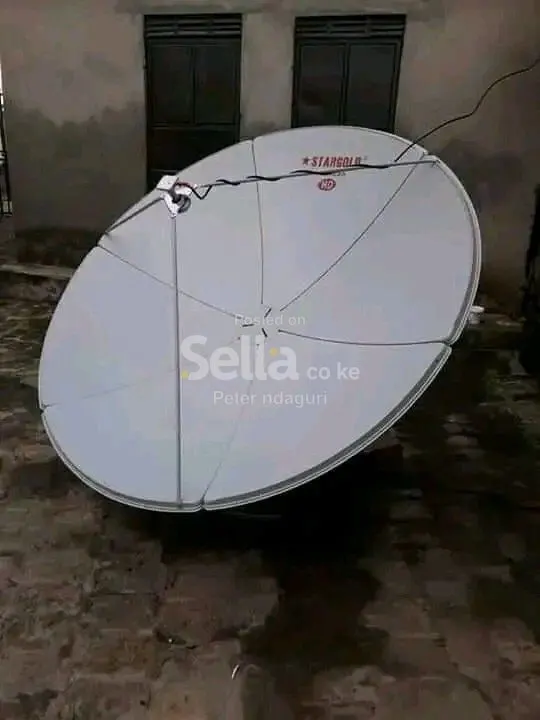 Satellite dish expert's 