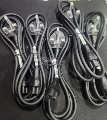 Laptop 3pin flower cable