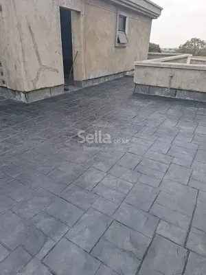 Concrete dealers