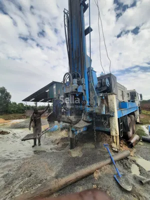 Borehole drilling 