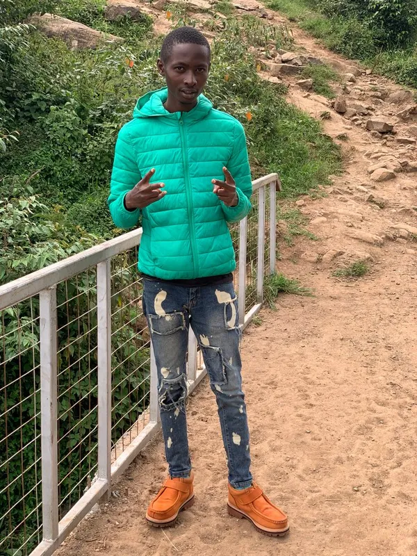 @ivan ni taftie moja sasa wenikataa huku bana