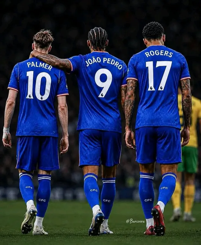 This combo 💙