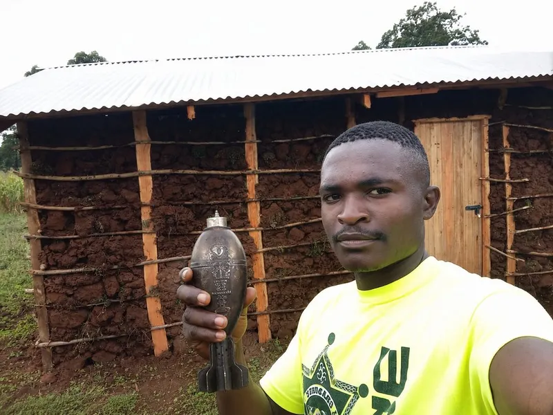 Nani ako webuye aseme tu hi