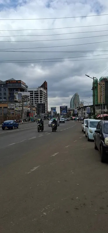 Nani ako hapa ninunue chai