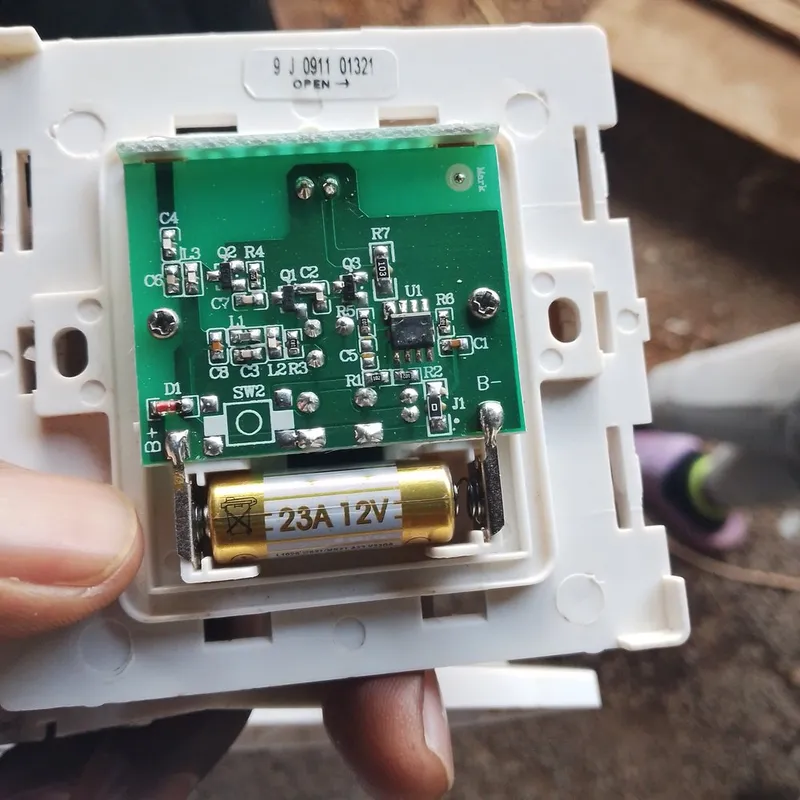 Anyone with an idea where I can get this battery size 23A 12V... Ni ya door bell