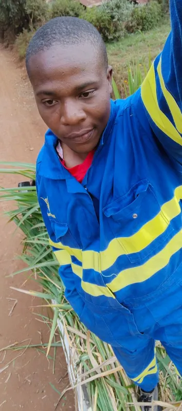 Its eli from kagwe