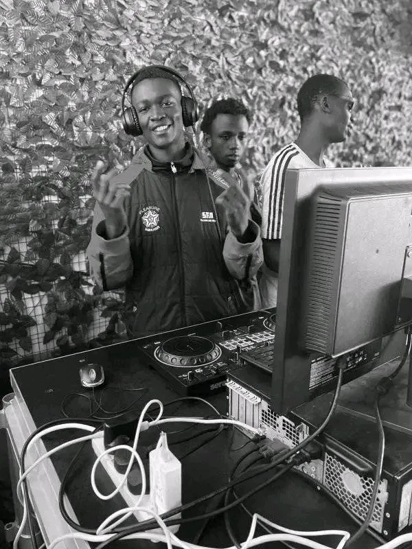 Oya guys nadai sub please