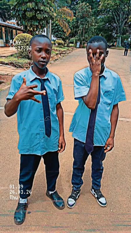 Wanafunzi wenu ss