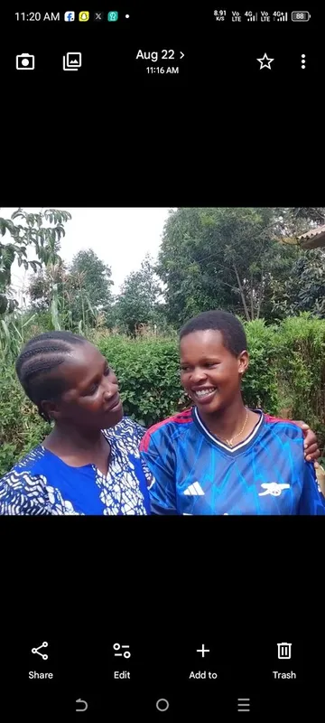 Love you mom and siz