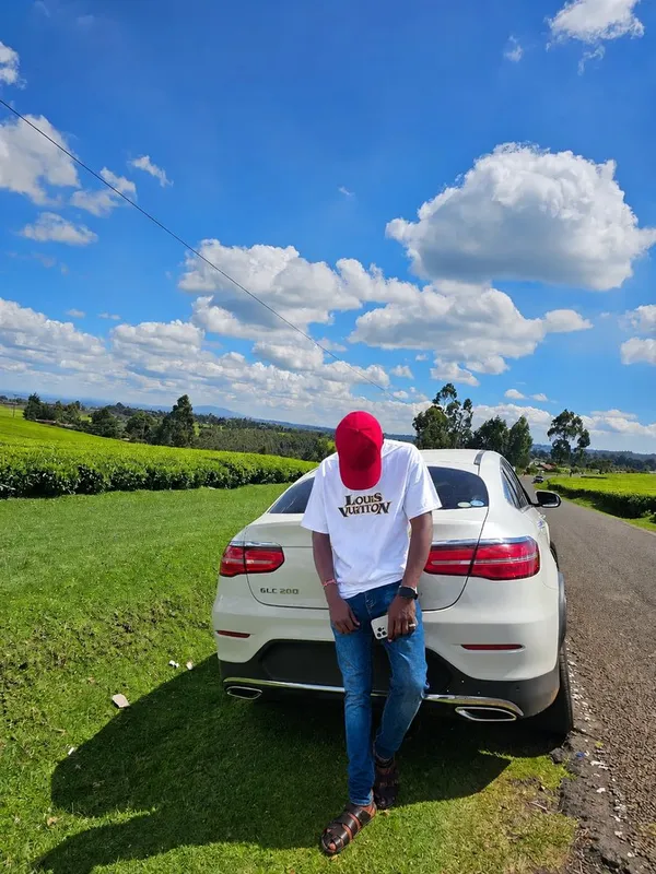 Tuonane Monday
