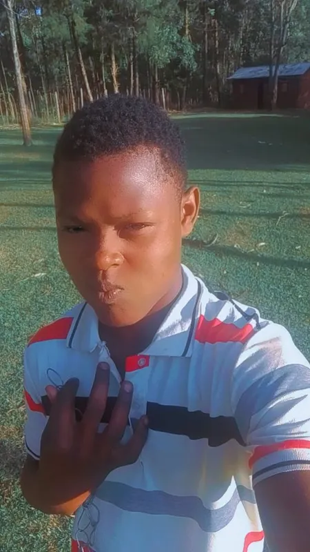 Alexic is back yanii leo inanipita tu hivoo na aty pia ni boy,,oooh ndo na kumbuka Sina wakuni post 😝,, 🫴🫴🤣 🤣🤣
