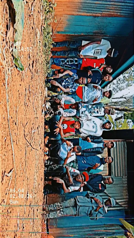 Vurugu on kila saa Stay guided Ukivuruga hakikisha uko mtu kumi kupanda Sih kurahisi